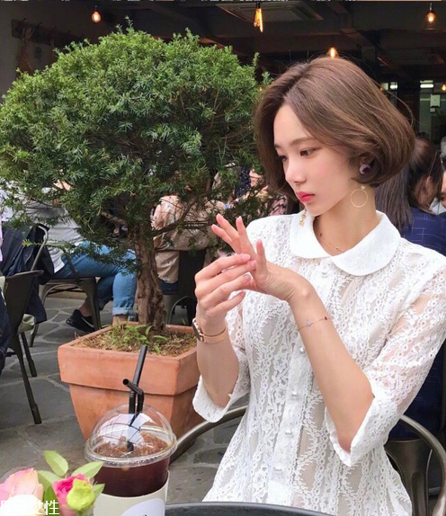 發(fā)量多女生適合什么發(fā)型？形象百變的你