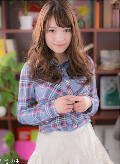 鵝蛋臉扎什么馬尾好看？肉肉臉適合這些發(fā)型