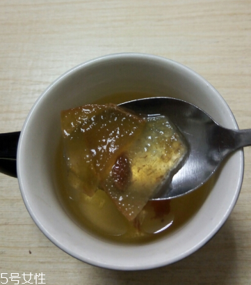 冰糖雪梨膏好吃嗎？冰糖雪梨膏甜蜜蜜
