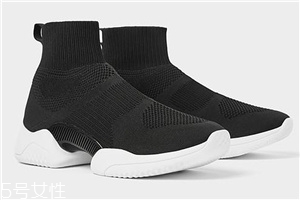 zara低配版巴黎世家襪子鞋多少錢_在哪買？