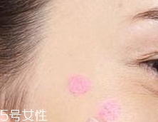 腮紅膏怎么用？用手指暈染效果好