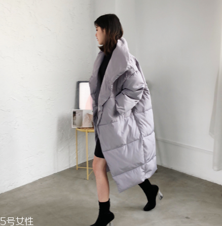 2018流行什么款式的羽絨服？這些羽絨服冬日必備
