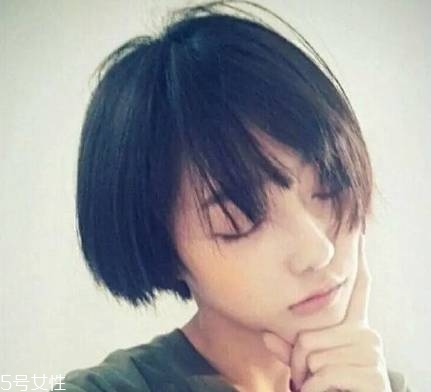 韓式空氣劉海配什么發(fā)型？不失個性魅力
