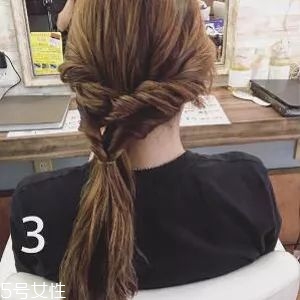 女生冬天長發(fā)怎么編好看？長發(fā)妹紙才懂得的痛