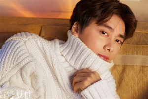 男生頭發(fā)稀疏適合什么發(fā)型？圓形劉海很好看