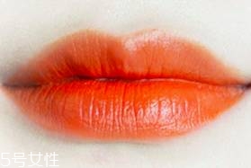 南瓜色口紅怎么挑選？十分高級的色彩