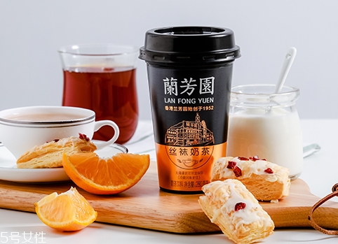 杯裝蘭芳園絲襪奶茶多少錢(qián)？