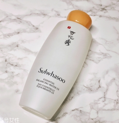 雅詩蘭黛紅石榴和雪花秀滋陰哪個(gè)好？