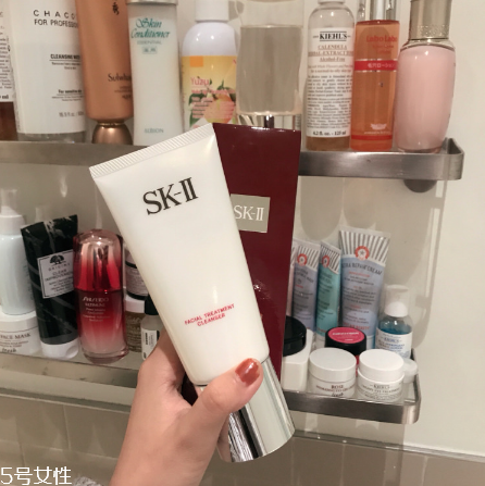 sk2洗面奶和cpb洗面奶哪個(gè)好用？無限回購的洗面奶