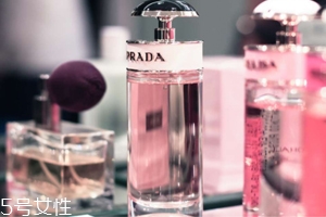 普拉達(dá)香水適合什么年齡？輕熟女人香