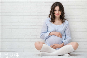 親潤(rùn)和袋鼠媽媽哪個(gè)好用？孕婦專(zhuān)用品牌