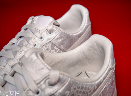 clot與nike air force 1合作款白絲綢怎樣原價買到？