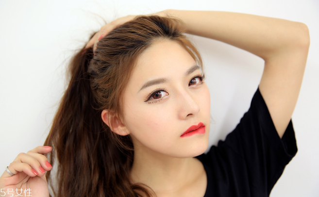 mac口紅哪個(gè)系列不干？美妝達(dá)人人手一只的口紅