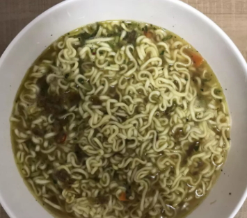 藤嬌牛肉面和藤椒牛肉面哪個好吃？統(tǒng)一和康師傅的對決