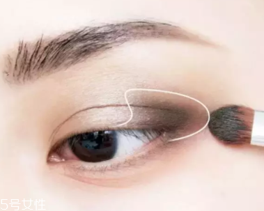 過年涂什么口紅？這些唇色讓親屬夸你好看