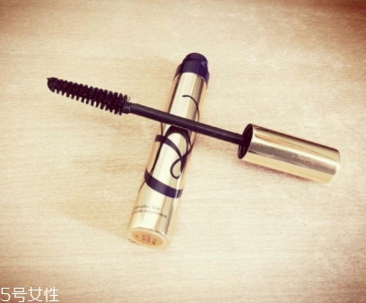 雅詩蘭黛睫毛膏有幾款？哪款好用？