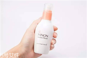 minon蜜濃和芙麗芳絲哪個好用？日本很好的藥妝品牌