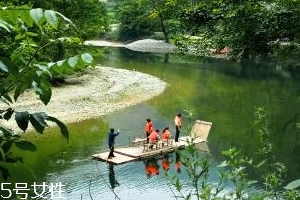 2018春節(jié)旅行帶什么化妝品？帶這些讓你輕裝上陣