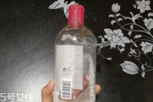 貝德瑪卸妝水要二次清潔嗎？卸除彩妝無殘留