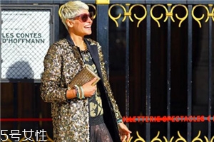 亮片衣服怎么搭配？助你成為時髦精