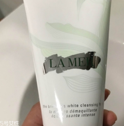 lamer海藍之謎和阿瑪尼哪個好？
