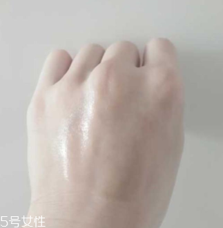 芭妮蘭卸妝膏適合什么膚質(zhì)？干皮洗后溫潤(rùn)干凈