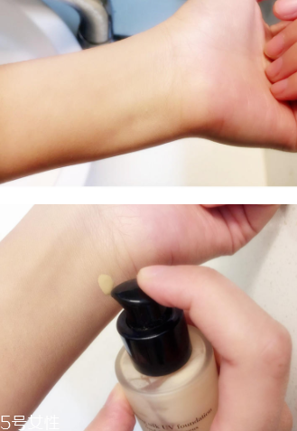 阿瑪尼粉底液脫妝嗎？4小時后要補妝