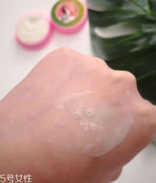 泰國RASYAN牙粉好用嗎？家用潔牙好幫手