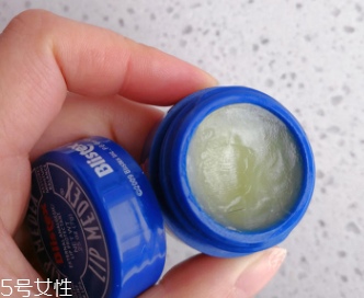 碧唇小藍(lán)罐怎么樣？滋潤(rùn)效果超好