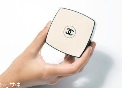 dior迪奧和ysl圣羅蘭氣墊哪個(gè)好？