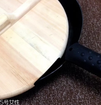 舌尖3章丘鐵鍋怎么樣？臻三環(huán)鐵鍋評(píng)測(cè)