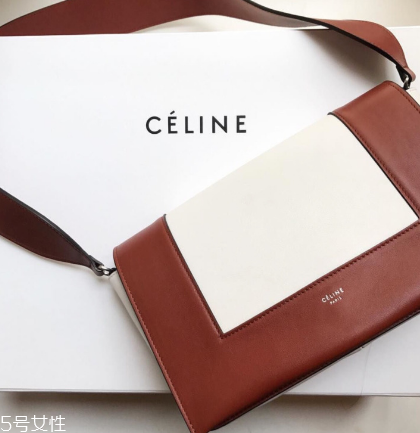 celine和fendi哪個(gè)好？經(jīng)典奢侈品牌的對(duì)決