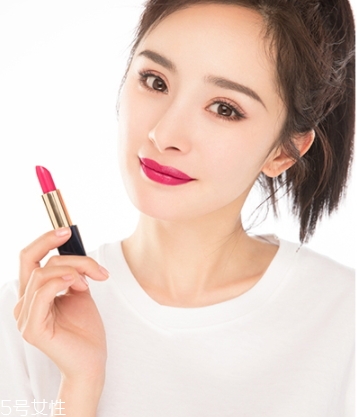 dior迪奧和雅詩蘭黛口紅哪個好？