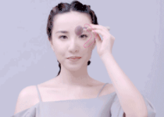 黃皮用什么顏色的腮紅？選擇與黃色互補(bǔ)的紫色