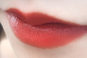 迪奧口紅740是什么顏色？超美深橘南瓜色