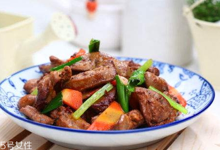 吃雞肝會(huì)胖嗎 不要過(guò)度食用