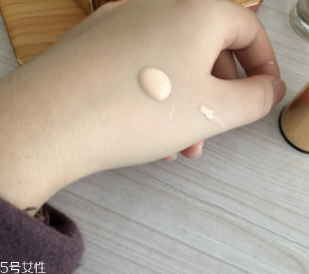 ysl圣羅蘭粉底液遮瑕效果好嗎？遮瑕強(qiáng)度不夠