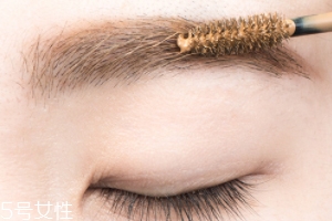 染眉膏可以保持多久？防水染眉膏一天不脫妝