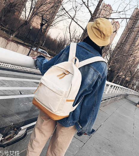 帆布包什么款式好看？這個春天一起文藝起來