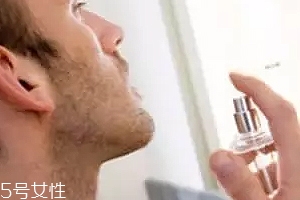 男士淡香水怎么噴？不要噴腋下