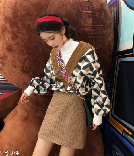 怎么穿衣服更淑女？輕松提升你的優(yōu)雅魅力
