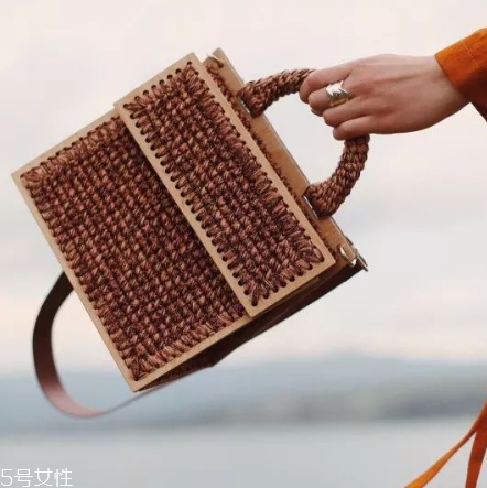 0711是什么牌子？純手工編織包包的經(jīng)典
