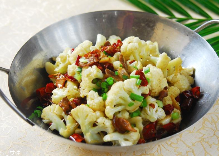 花菜炒多久能熟？5分鐘就足夠