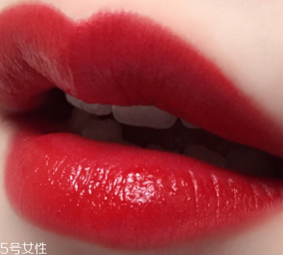 阿瑪尼401和402哪個(gè)好看？401黃皮摯愛(ài)