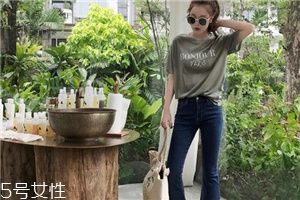 牛仔褲刷白了怎么辦？牛仔褲變白很難恢復(fù)
