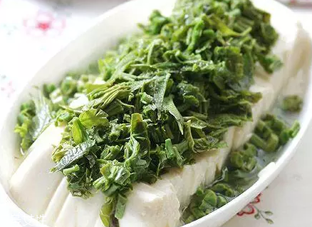 香椿涼拌怎么做好吃？超級簡單的3道開胃菜