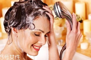 洗發(fā)水能當沐浴露用嗎？可以偶爾使用