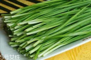 韭菜怎么保存時(shí)間長(zhǎng)？真空保存最持久