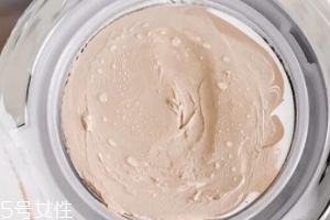 age20s氣墊適合油皮嗎？超多水珠油皮親媽