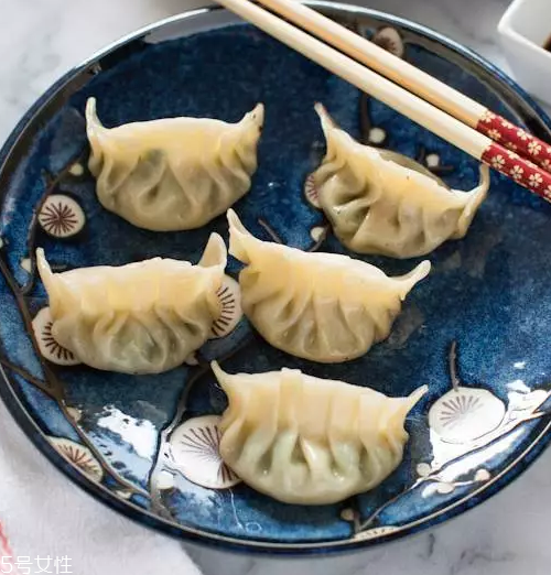 餃子餡用豬的哪塊肉好？前腿肉是餃子餡首選